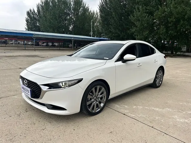 Mazda 3 Axela 2023 2.0L Auto Zhiya
