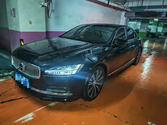 Volvo S90 2024 B5 Inscription Luxury Edition