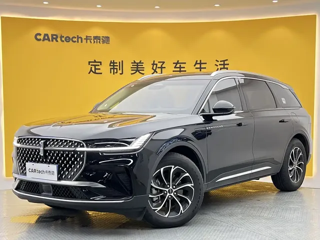Lincoln Nautilus 2026 2.0T 4WD Premium Edition