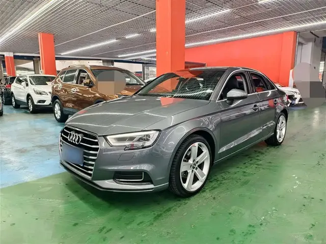 Audi A3 2019 Limousine 35 TFSI Style China VI