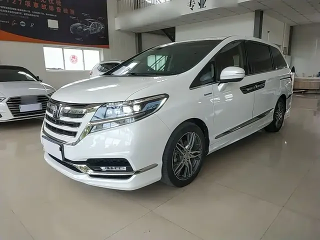 Honda Elysion 2019 2.0L Hybrid Supreme Edition