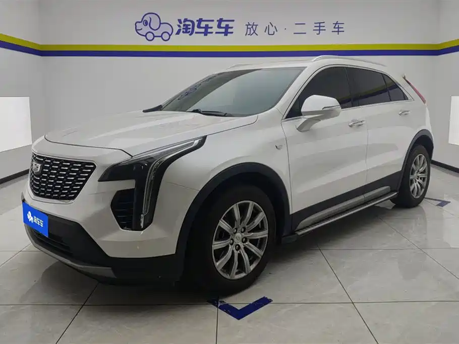 Cadillac XT4 2022 28T FWD Premium