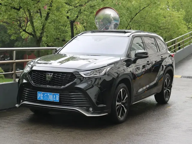 Toyota Crown Kluger 2022 2.0T 4WD Sporty Edition