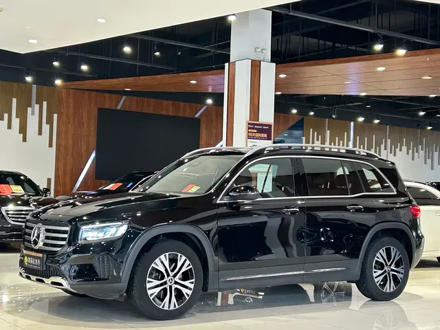 Mercedes-Benz GLB 2024 Facelift GLB 220 Dynamic