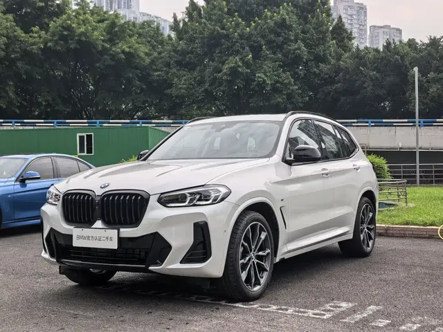 BMW X3 2023 xDrive30i Leading M Night Package
