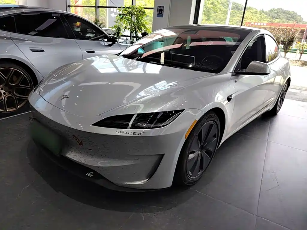 Tesla Model 3 2025 Model Rear-Wheel Drive Edition