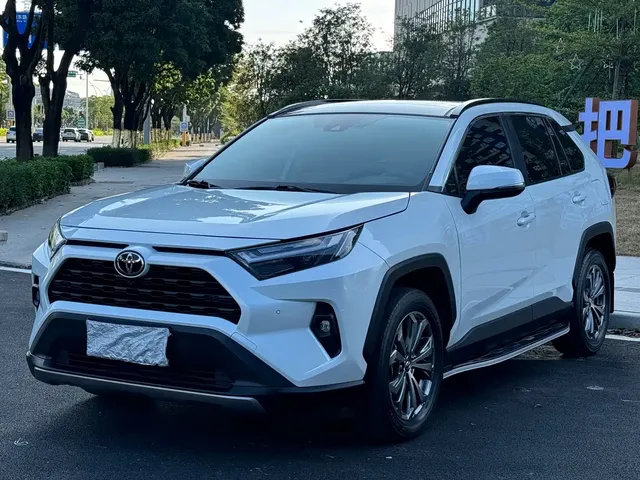 Toyota RAV4 Rongfang 2023 2.0L CVT FWD Style Plus Edition