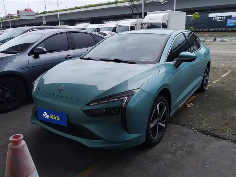 JMCG New Energy Yi 2022 Standard Range Elite Edition