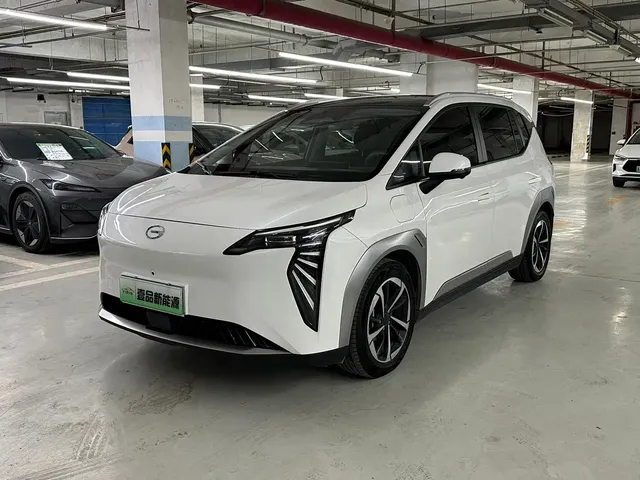 Aion Y 2023 Plus 610 Smart Leader Edition NCM