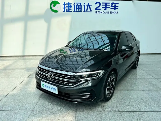 Volkswagen Sagitar 2025 300TSI DSG Surpass Edition