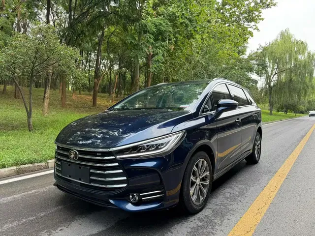 BYD Song MAX 2019 1.5T Auto Smart Connect Progressive 7-seater China V