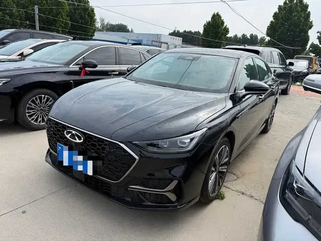 Chery Arrizo 8 PRO 2025 Pro 2.0T Premium