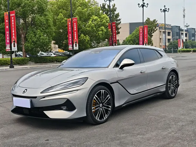 Denza Z9GT 2024 1100 AWD Ultra Edition