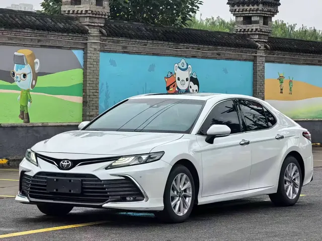 Toyota Camry 2021 2.0G Luxury Edition