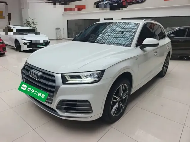 Audi Q5L 2020 Facelift 40 TFSI Honor Fashion