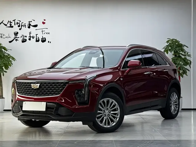 Cadillac XT4 2024 28T 2WD Luxury