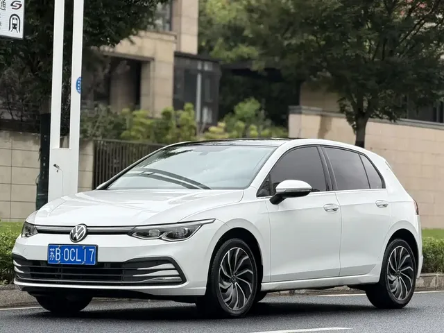 Volkswagen Golf 2021 280TSI DSG Pro