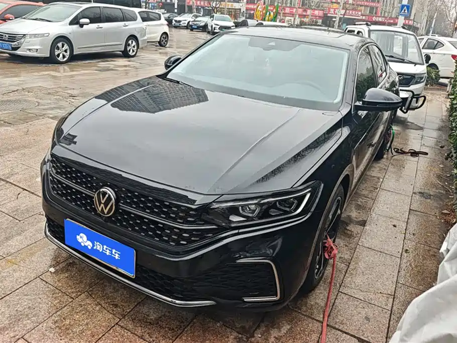 Volkswagen Passat 2024 380TSI Starlight Luxury Edition