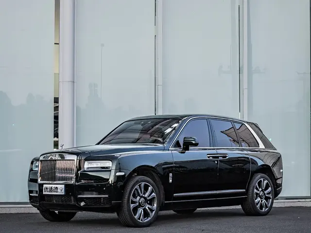 Rolls-Royce Cullinan 2018 5-Seater Version