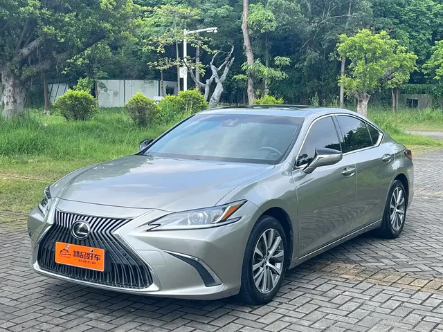 Lexus ES 2020 200 Excellence