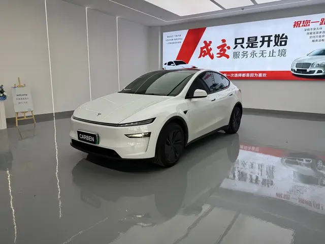Tesla Model Y 2026 Rear-Wheel Drive