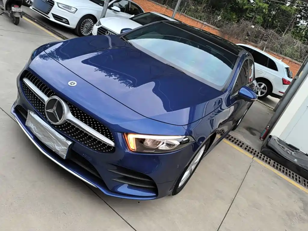 Mercedes-Benz A-Class 2023 A 200 L Fashion