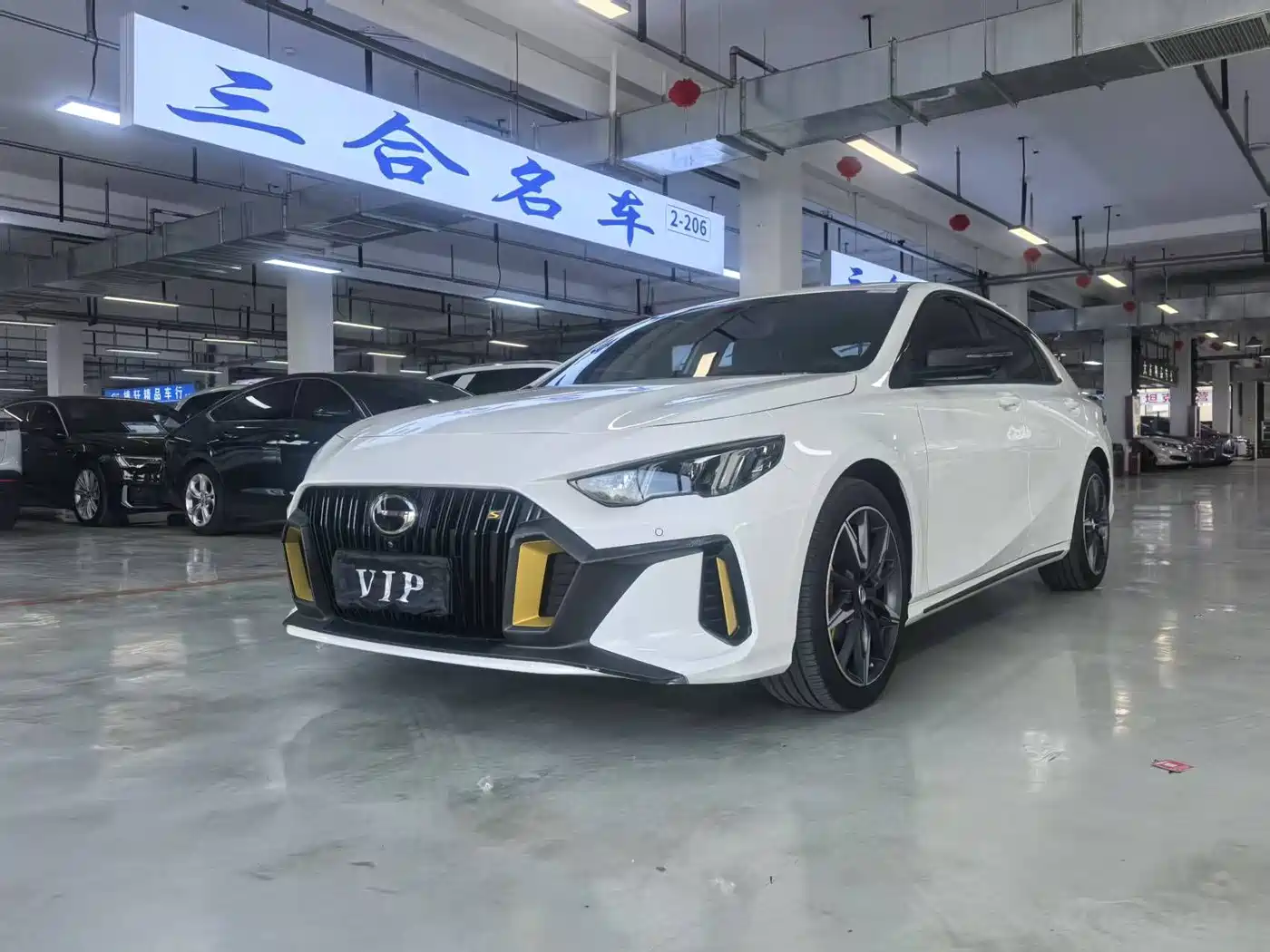 GAC Trumpchi Emkoo 2023 400T Automatic R PRO