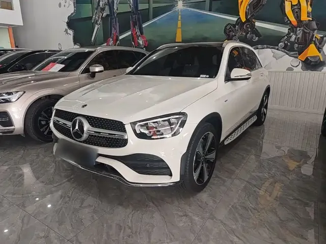 Mercedes-Benz GLC 2022 Facelift GLC 300 L 4MATIC Dynamic Collector's Edition