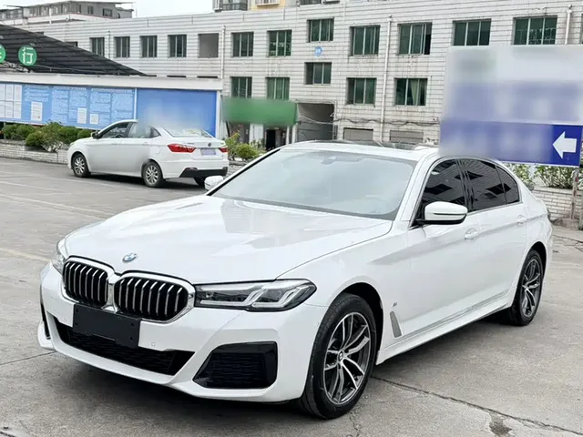 BMW 5 Series 2022 Model Second Facelift 525Li M Sport Package