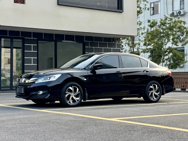 Honda Accord 2016 2.0L Comfort Edition