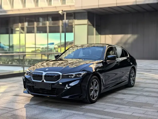 BMW i3 2024 eDrive 35 L