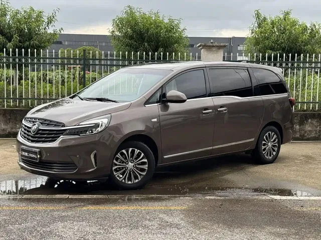 Buick GL8 2022 Land Business Class 652T Luxury