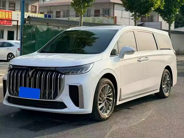 Voyah Auto Voyah Dreamer 2024 PHEV Extended Range Flagship Edition