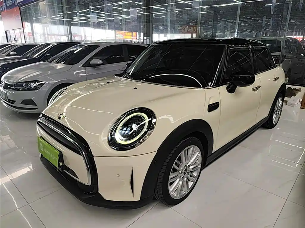 MINI MINI 2022 Facelift 1.5T COOPER Classic 5-Door