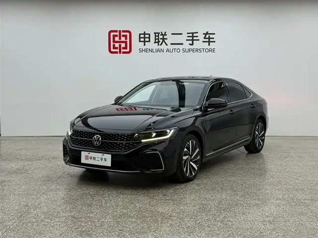 Volkswagen Passat 2022 330TSI Starlight Elite Edition