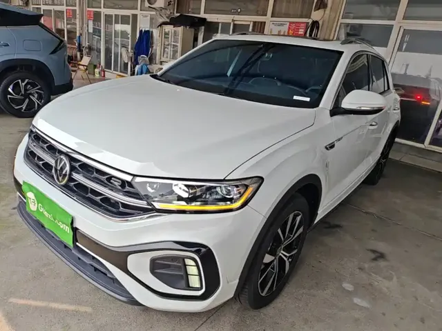 Volkswagen T-ROC 2025 Facelift 300TSI DSG 2WD Dawn Edition