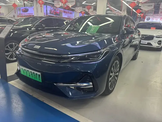 Geely Galaxy A7 2025 EM-i