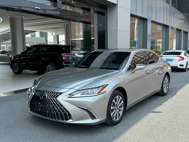 Lexus ES 2021 200 Excellence Edition