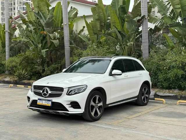 Mercedes-Benz GLC 2018 GLC 260 4MATIC Luxury