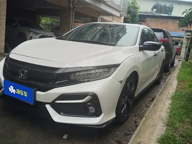 Honda Civic 2021 HATCHBACK 220TURBO Manual Driving Fun Controller