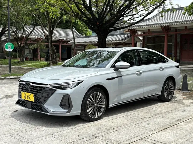 Chery Arrizo 8 2025 Model 2.0T DCT Vigor