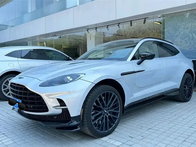 Aston Martin DBX 2023 Model 4.0T V8 707