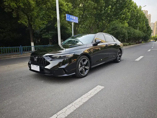 Honda Inspire 2023 260TURBO Elegant Edition