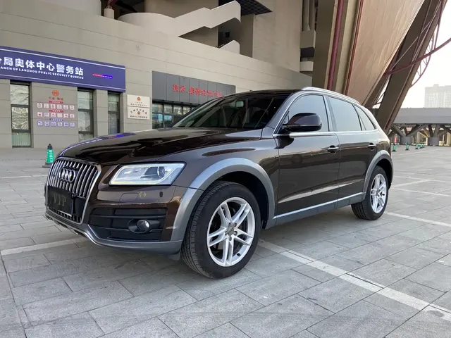 Audi Q5 2017 Plus 40 TFSI Technology