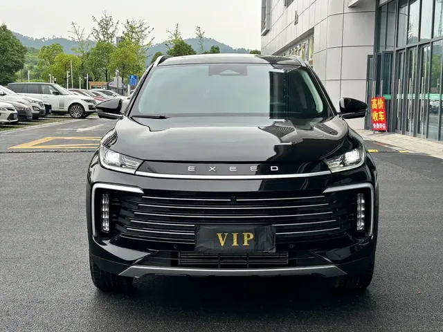 Exeed Lingyun 2024 300T 2WD Starlight Edition