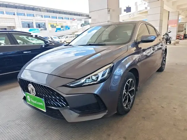 MG 5 2023 180DVVT CVT Luxury Edition