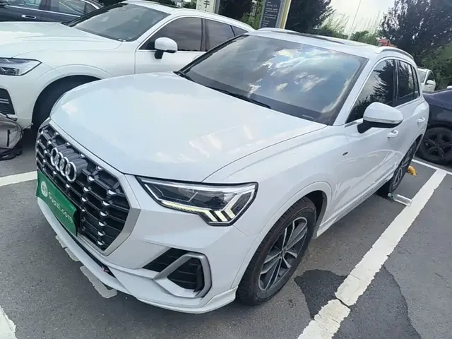 Audi Q3 2022 35 TFSI Progressive Dynamic