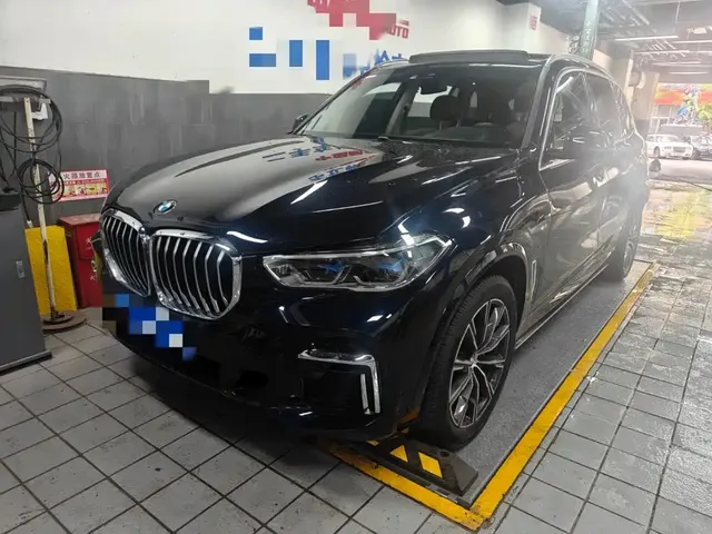 BMW X5 2022 Facelift xDrive 30Li Premium M Sport Package