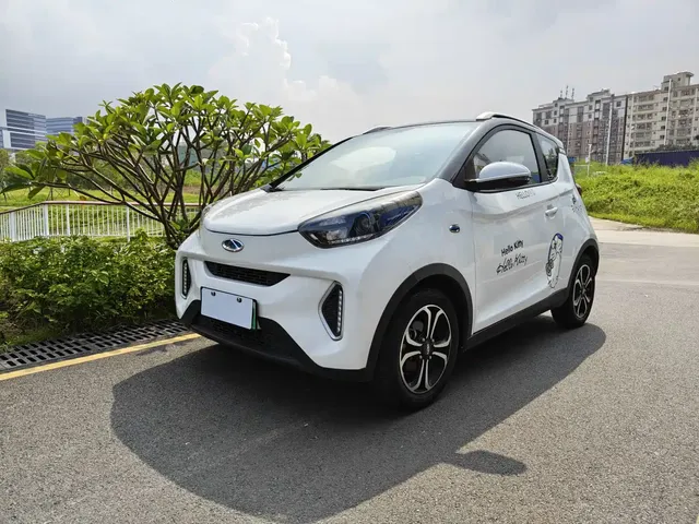 QQ New Energy Little Ant 2019 4-Seater Smart Flash Edition 35kWh