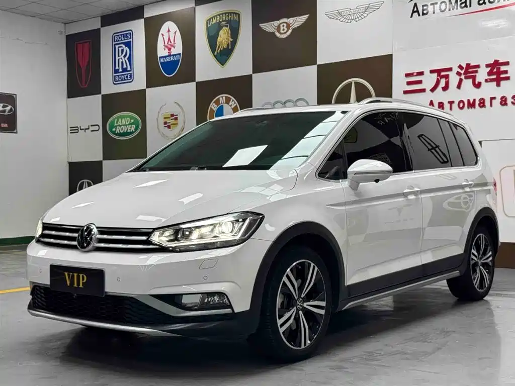 Volkswagen Touran 2021 Touran L 280TSI DSG Cross Luxury 7-Seater